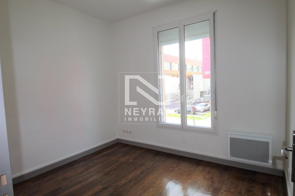 APPARTEMENT T5 A LOUER - CHALON SUR SAONE - 80.07 m2 - 920 &euro; charges comprises par mois