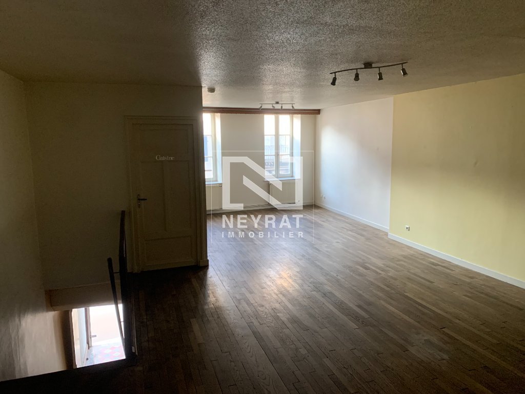 APPARTEMENT T5 A LOUER - VERDUN CIEL CENTRE VILLE - 104.22 m2 - 590�&euro; charges comprises par mois