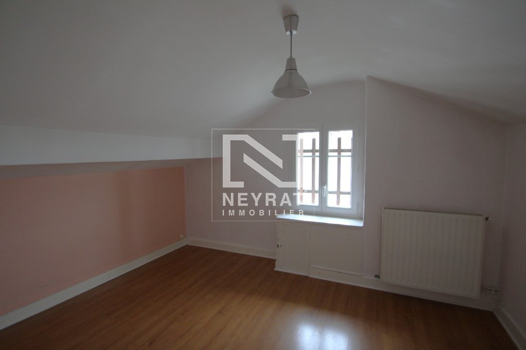 APPARTEMENT T5 A LOUER - VERDUN CIEL - 95.23 m2 - 650 € charges comprises par mois