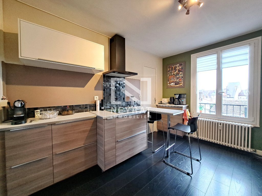 APPARTEMENT T5 A VENDRE - AUTUN - 115.63 m2 - 110000€