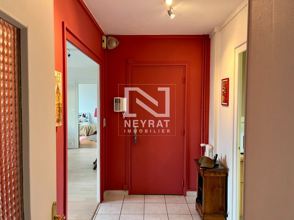 APPARTEMENT T5 A VENDRE - CHALON SUR SAONE CENTRE VILLE - 95.31 m2 - 240�000�&euro;