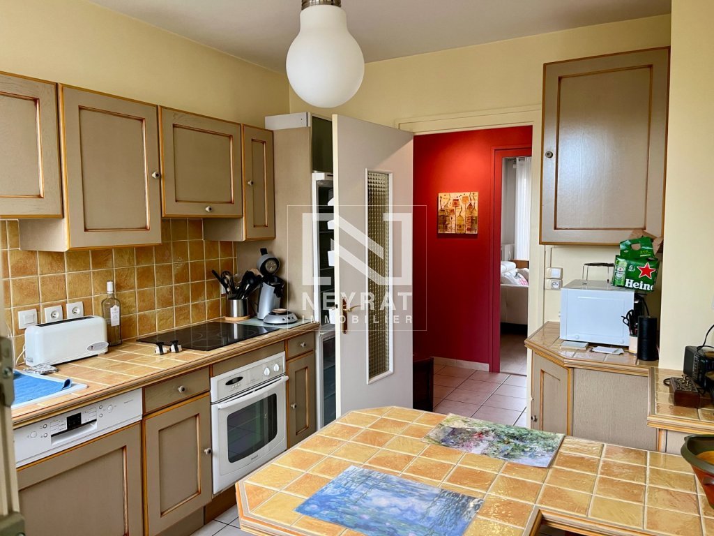 APPARTEMENT T5 A VENDRE - CHALON SUR SAONE CENTRE VILLE - 95.31 m2 - 240�000�&euro;