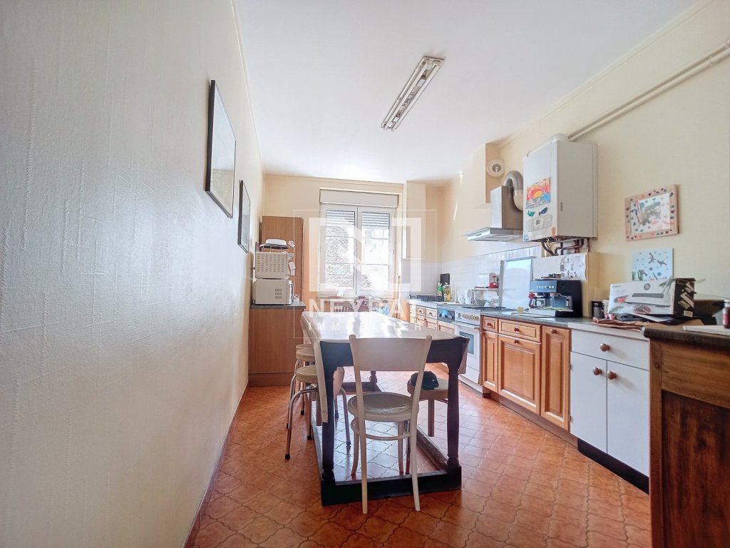 APPARTEMENT T5 A VENDRE - CHALON SUR SAONE - 198 m2 - 280000€