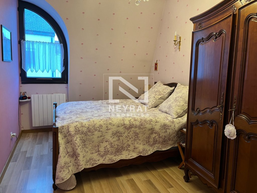 APPARTEMENT T5 - CHALON SUR SAONE - 95 m2 - 265�000�&euro;