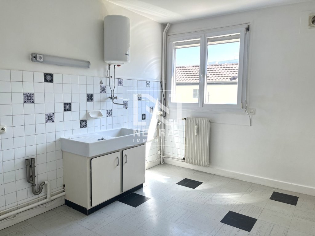 APPARTEMENT T5 - CHALON SUR SAONE - 83 m2 - VENDU