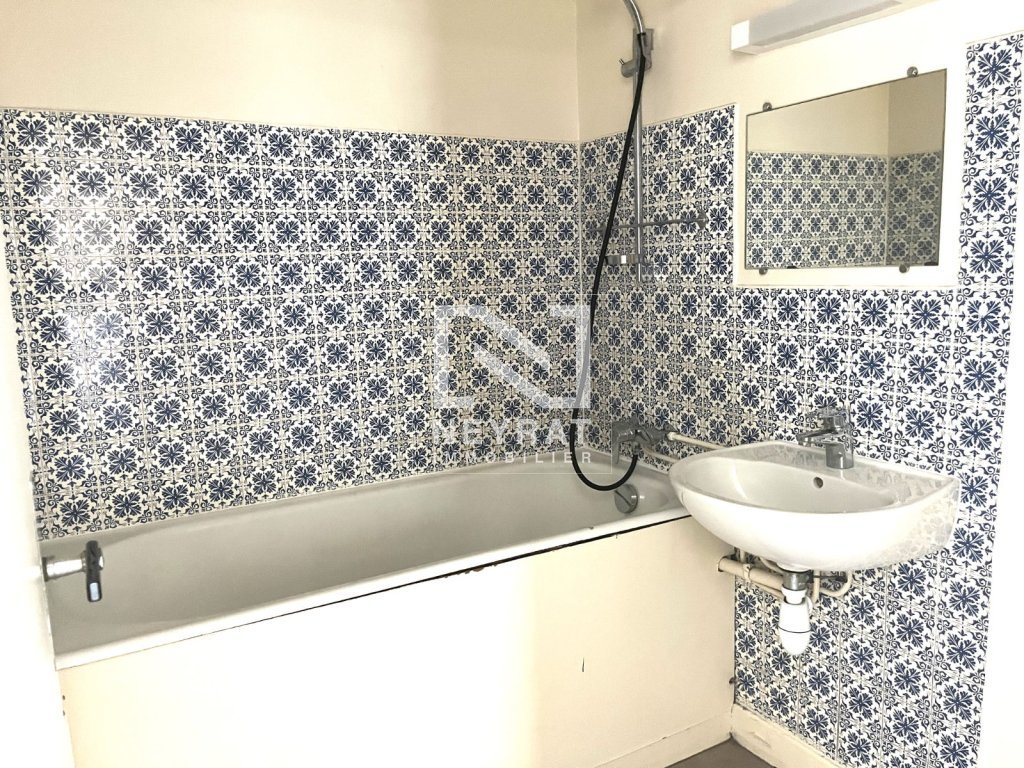 APPARTEMENT T5 - CHALON SUR SAONE - 83 m2 - VENDU