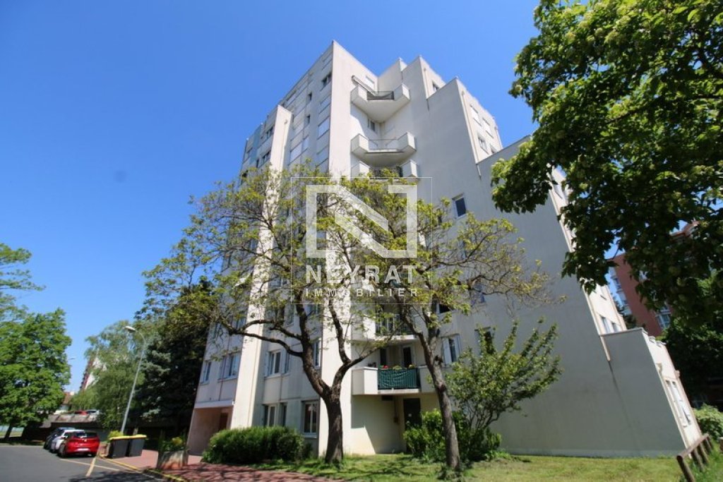 APPARTEMENT T5 A VENDRE - CHALON SUR SAONE - 100.66 m2 - 108000€