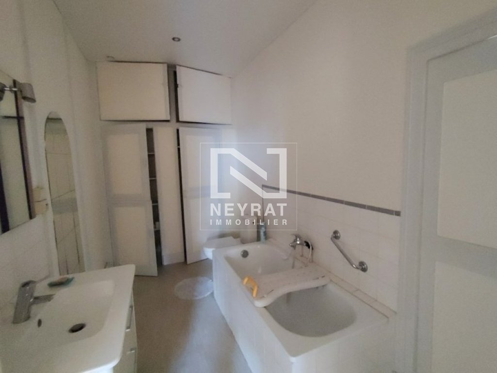 T5 143 m²