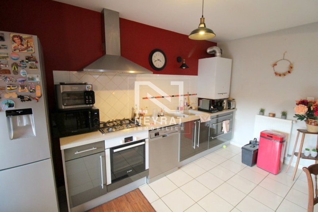 APPARTEMENT T5 A VENDRE - CHALON SUR SAONE - 105.71 m2 - 230000€