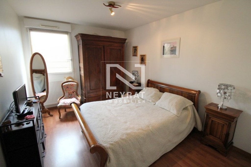 APPARTEMENT T5 A VENDRE - CHALON SUR SAONE - 105.71 m2 - 230000€