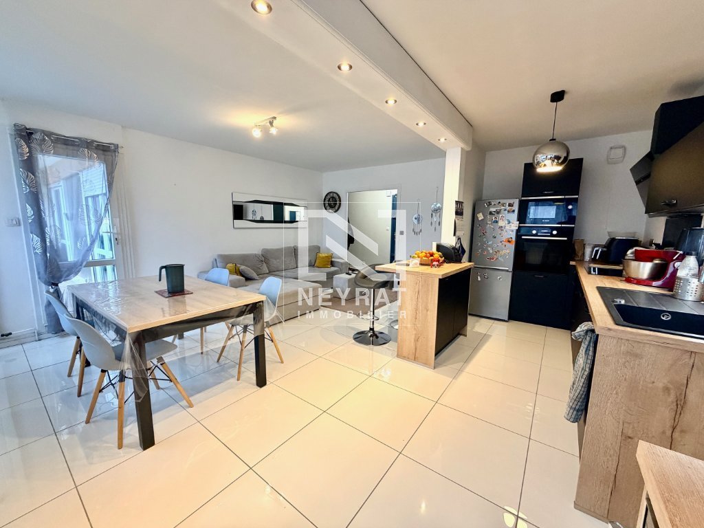 APPARTEMENT T5 A VENDRE - CHALON SUR SAONE - 106.86 m2 - 144�000�&euro;