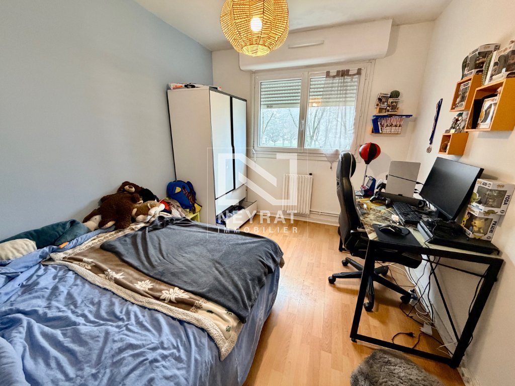 APPARTEMENT T5 A VENDRE - CHALON SUR SAONE - 106.86 m2 - 144�000�&euro;