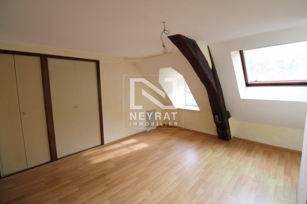 APPARTEMENT T6 - CHALON SUR SAONE - 161.37 m2 - 213�000�&euro;