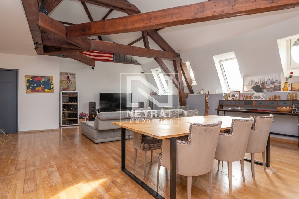 APPARTEMENT T6 A VENDRE - CHALON SUR SAONE - 186.22 m2 - 279 000 &euro;