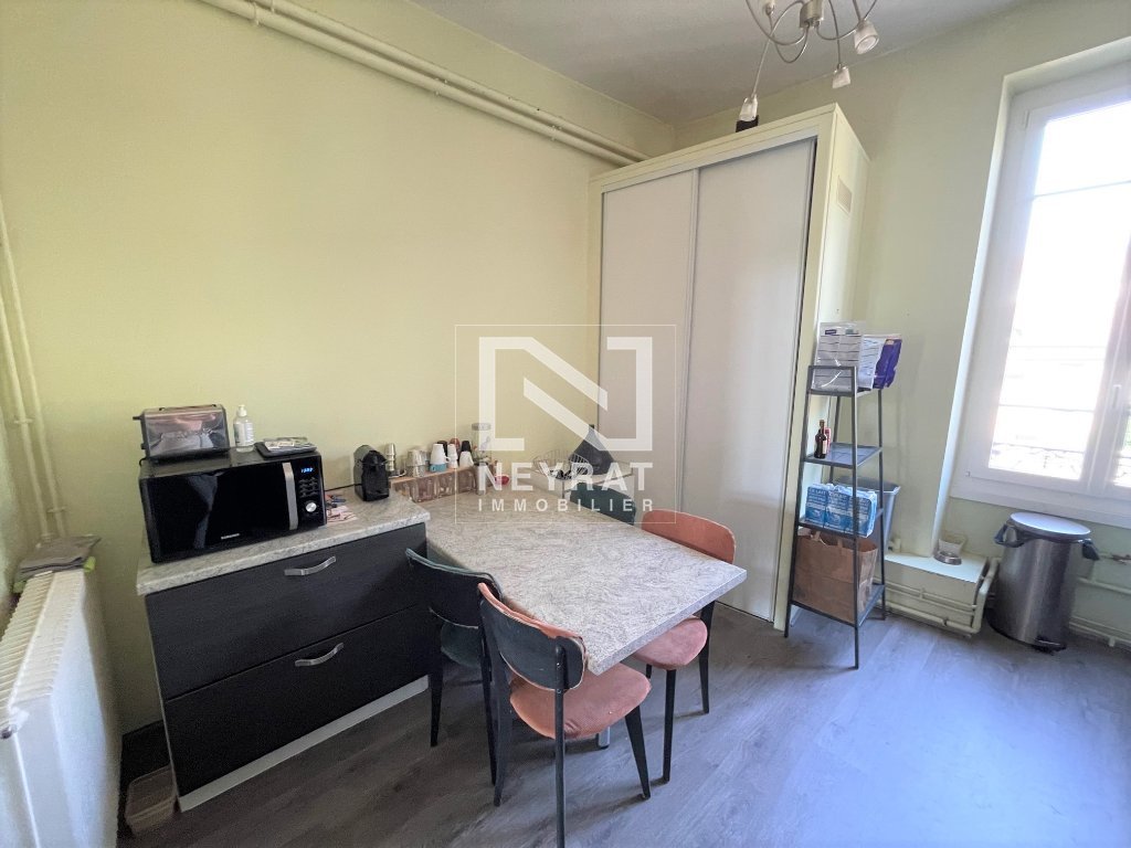 APPARTEMENT T7 A LOUER - CHALON SUR SAONE - 198.28 m2 - 1290€ charges comprises par mois