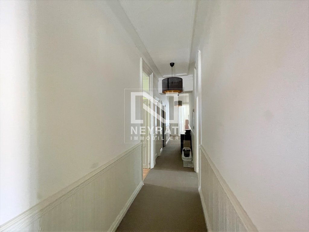 APPARTEMENT T7 A LOUER - CHALON SUR SAONE - 198.28 m2 - 1290€ charges comprises par mois