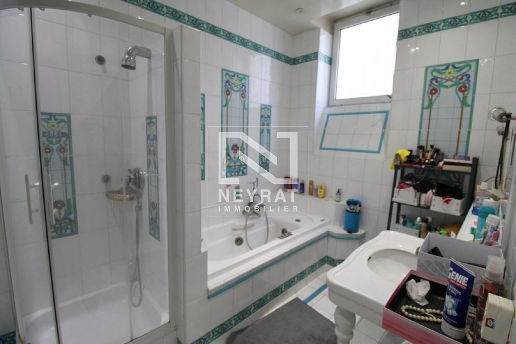 APPARTEMENT T8 A VENDRE - CHALON SUR SAONE - 312.58 m2 - 329 000 &euro;