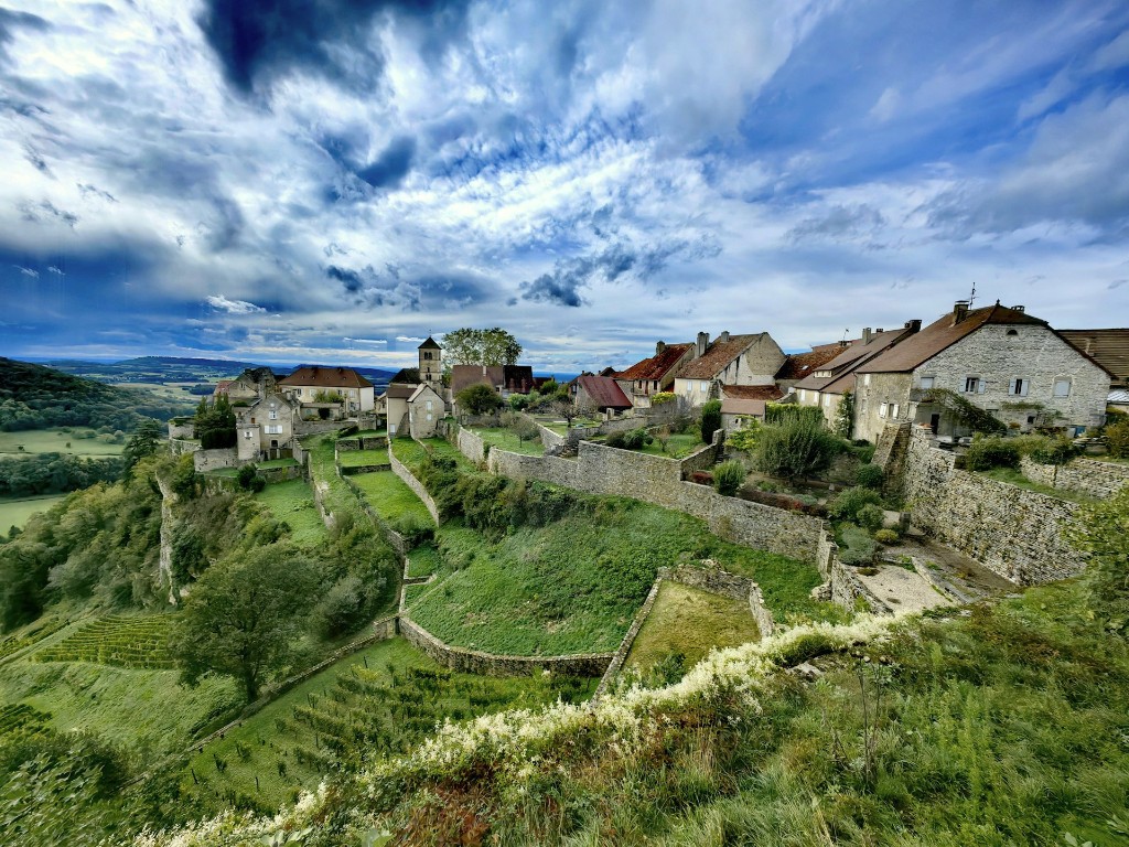 Immobilier en Bourgogne : pourquoi l'automne est une bonne période pour acheter ?